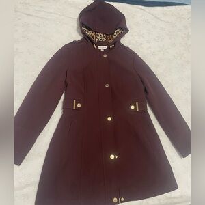 Via Spiga women coats lightly used once.